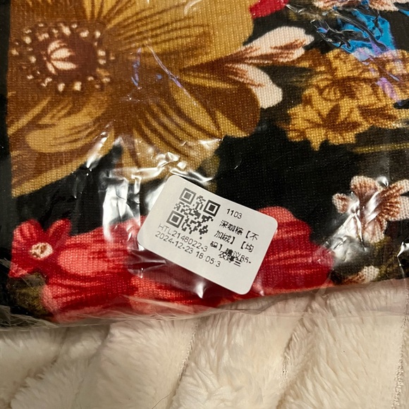 𝓕𝓛𝓸𝓻𝓪𝓛 𝓑𝓛𝓪𝓒𝓴 𝓼𝔀𝓮𝓪𝓣𝓮𝓻 - Picture 5 of 5